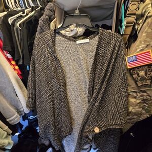 Catherine Malandrino Black and White Textured Cardigan